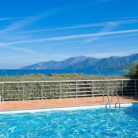 A Suarella * Saint-Florent (Corsica)